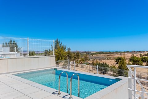 Villa till salu San Miguel de Salinas, Alicante, Spanien 5 sovrum, 236 kvm. Nr. 115328 - foto 2