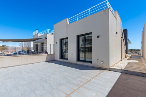 Villa till salu San Miguel de Salinas, Alicante, Spanien 5 sovrum, 236 kvm. Nr. 115328 - foto 5