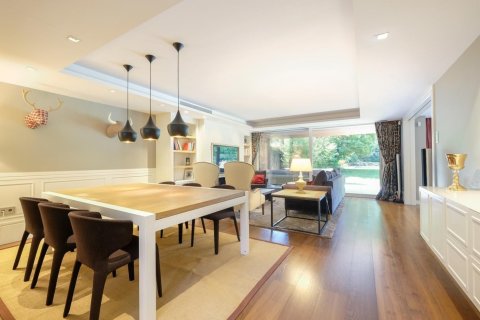 Продажа дома в Сан-Кугат-дель-Вальес, Барселона, Испания 6 спален, №140924 - фото 2