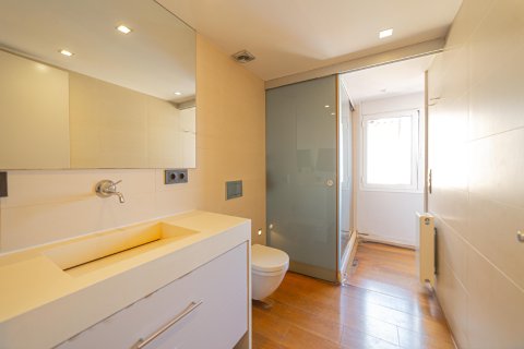 Lägenhet till salu i Barcelona, Spanien 4 sovrum, 205 kvm. Nr. 140920 - foto 10