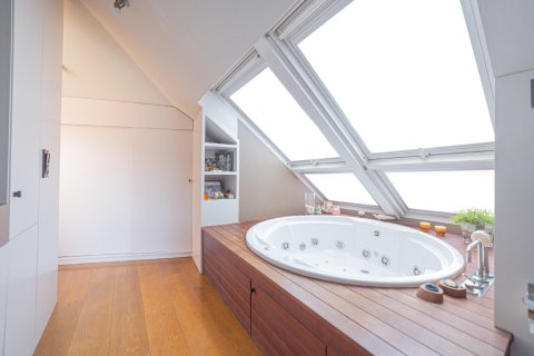 Lägenhet till salu i Barcelona, Spanien 4 sovrum, 205 kvm. Nr. 140920 - foto 26