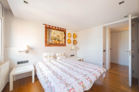 Lägenhet till salu i Barcelona, Spanien 4 sovrum, 205 kvm. Nr. 140920 - foto 7