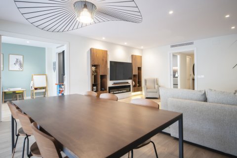 Apartment for rent in Barcelona, Spain 5 bedrooms, No. 140922 - photo 5