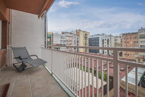 Apartment for rent in Barcelona, Spain 5 bedrooms, No. 140922 - photo 23