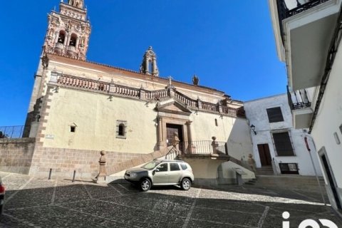 House zum Verkauf in Jerez de los Caballeros, Badajoz, Spanien 6 Schlafzimmer, 320 m2 Nr. 186007 - Foto 2