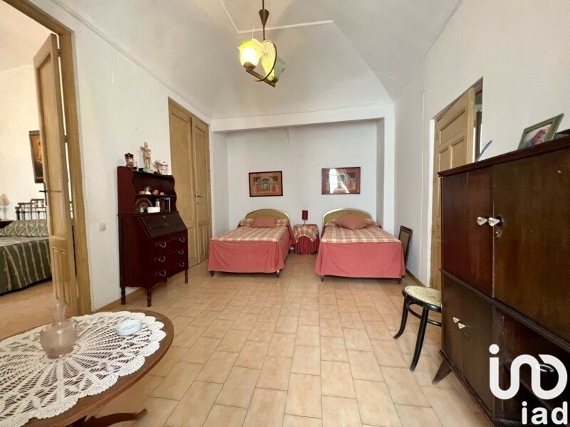 Hus i Jerez de los Caballeros, Badajoz, Spanien 6 sovrum, 320 kvm. Nr. 186007