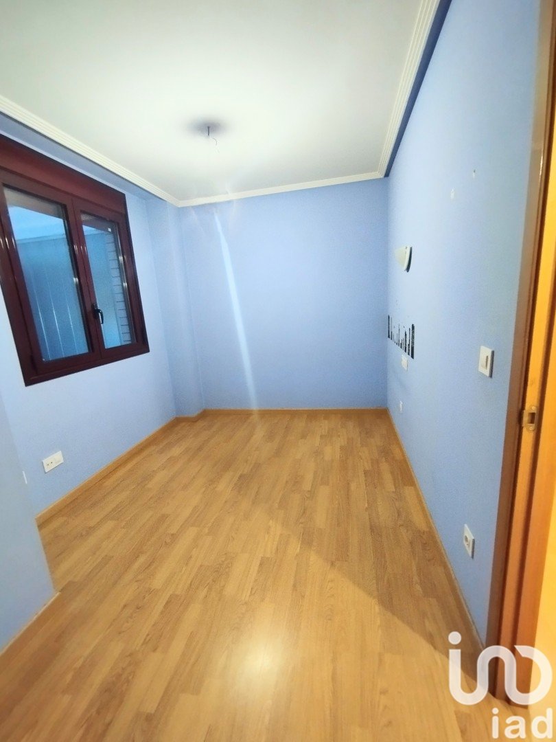 Apartment in Veguellina de Orbigo, Leon, Spain 3 bedrooms, 108 sq.m. No. 186008