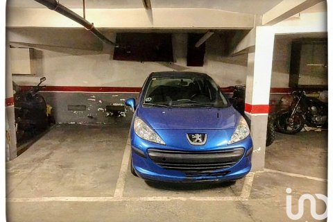 Pysäköinti myytävänä Barcelona, Espanja , 8 m2 No. 186011 - kuva 2