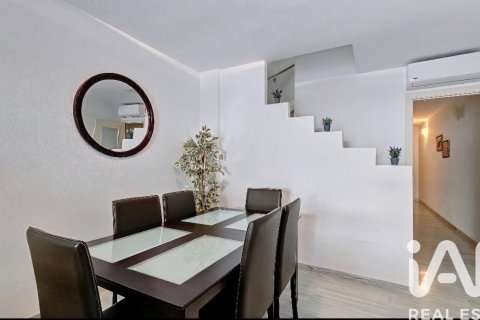 Apartament w Roquetas de Mar, Almeria, Hiszpania 2 sypialnie, 110 mkw. nr 173019 – zdjęcie 18