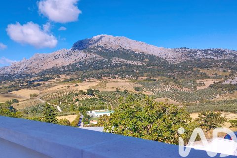 Villa zum Verkauf in Alfarnatejo, Malaga, Spanien 7 Schlafzimmer, 358 m2 Nr. 173018 - Foto 1