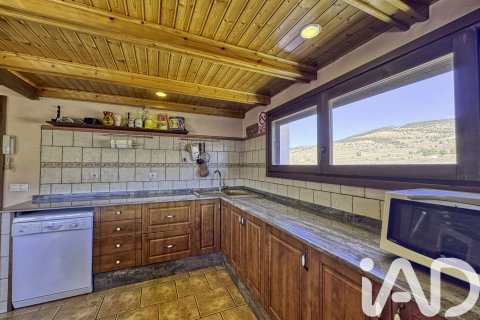 Propiedad comercial en venta en Teruel, España 480 m2 No. 173104 - foto 17