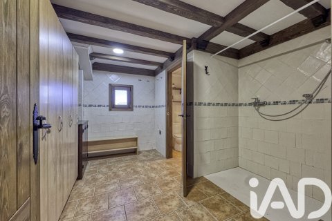 Propiedad comercial en venta en Teruel, España 480 m2 No. 173104 - foto 27