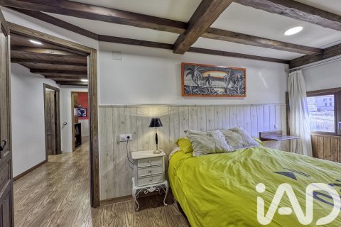 Propiedad comercial en venta en Teruel, España 480 m2 No. 173104 - foto 30