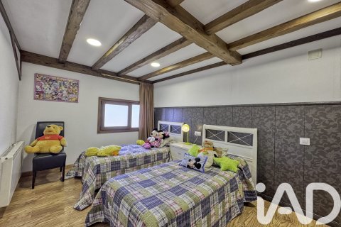 Propiedad comercial en venta en Teruel, España 480 m2 No. 173104 - foto 20