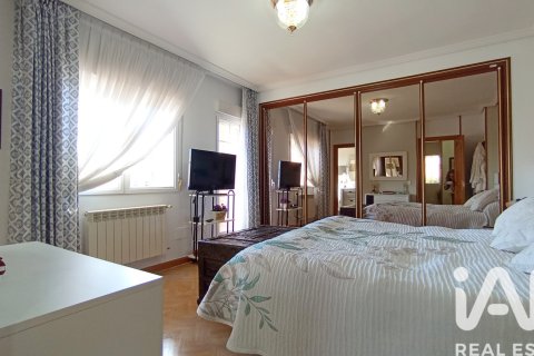 Apartament w Meco, Madrid, Hiszpania 5 sypialni, 382 mkw. nr 173106 – zdjęcie 22