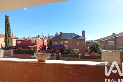 Apartament w Meco, Madrid, Hiszpania 5 sypialni, 382 mkw. nr 173106 – zdjęcie 25
