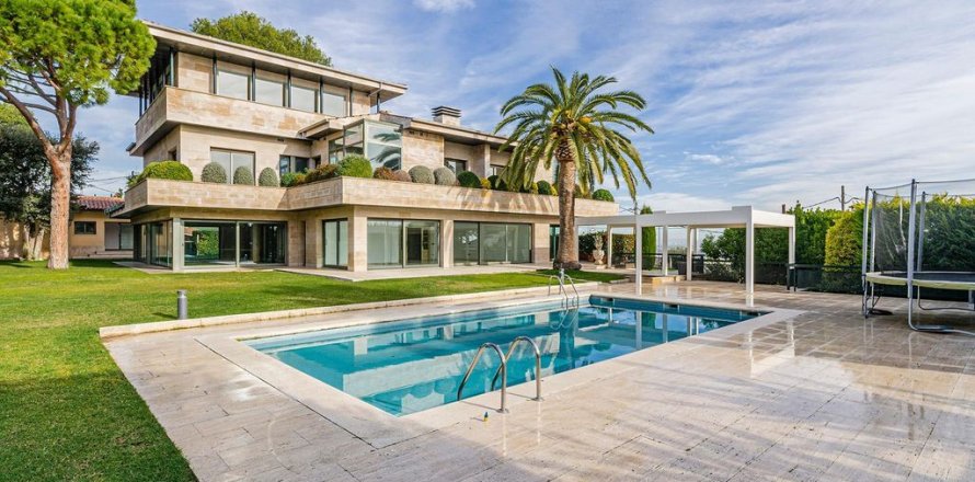 House Castelldefels, Barcelona, Spain 6 bedrooms, 840 sq.m. No. 66785