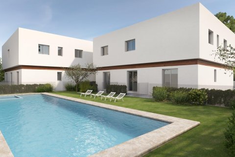 Radhus till salu i Orihuela, Alicante, Spanien 2 sovrum, 93 kvm. Nr. 171587 - foto 2