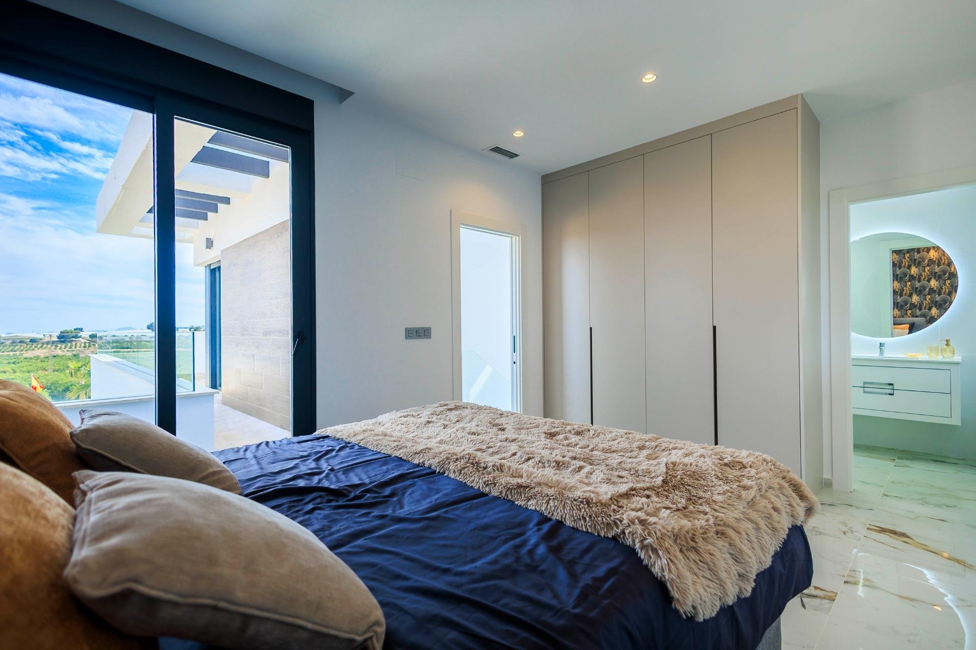 Villa à Pilar de la Horadada, Alicante, Espagne 3 chambres, 120 m2 No. 76055