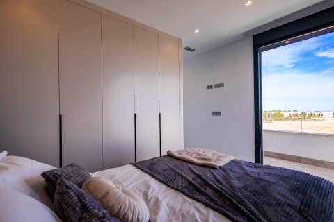 Villa zum Verkauf Pilar de la Horadada, Alicante, Spanien 3 Schlafzimmer, 120 m2 Nr. 76055 - Foto 8