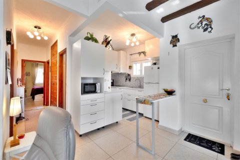 Villa till salu i La Nucia, Alicante, Spanien 2 sovrum, 72 kvm. Nr. 180652 - foto 24