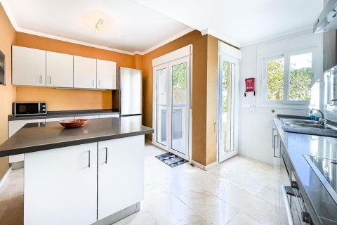 Villa for sale in La Nucia, Alicante, Spain 2 bedrooms, 106 sq.m. No. 180653 - photo 6