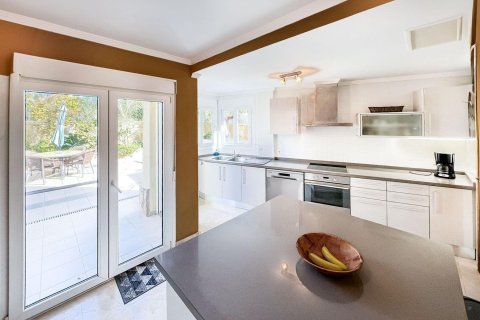 Villa for sale in La Nucia, Alicante, Spain 2 bedrooms, 106 sq.m. No. 180653 - photo 5
