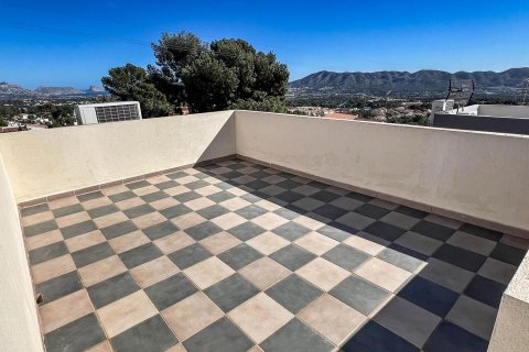 Villa for sale in La Nucia, Alicante, Spain 2 bedrooms, 106 sq.m. No. 180653 - photo 27