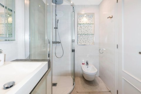 Продажа дуплекса в Зона Альтеа Хиллс, Аликанте, Испания 3 спальни, 189м2 №180647 - фото 16