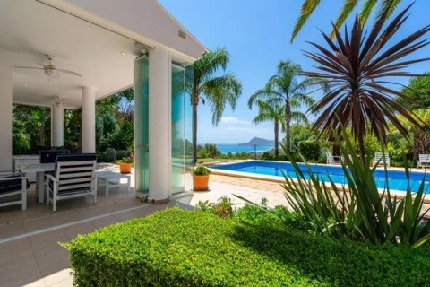 Villa for sale in Altea, Alicante, Spain 4 bedrooms, 400 sq.m. No. 180649 - photo 2