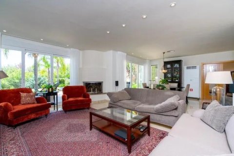 Villa for sale in Altea, Alicante, Spain 4 bedrooms, 400 sq.m. No. 180649 - photo 12
