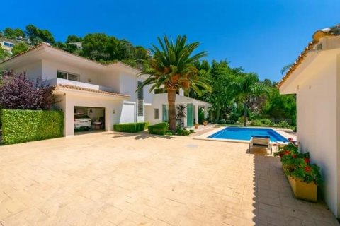Villa for sale in Altea, Alicante, Spain 4 bedrooms, 400 sq.m. No. 180649 - photo 3