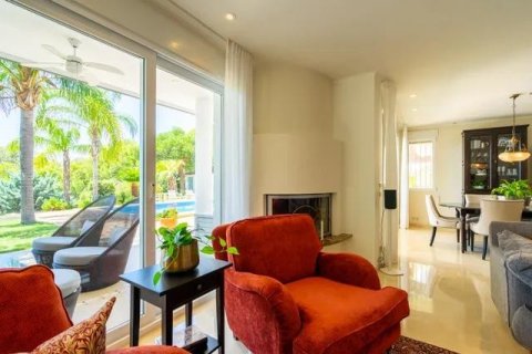 Villa for sale in Altea, Alicante, Spain 4 bedrooms, 400 sq.m. No. 180649 - photo 15