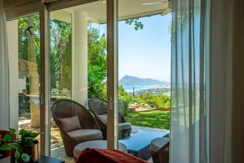 Villa for sale in Altea, Alicante, Spain 4 bedrooms, 400 sq.m. No. 180649 - photo 16