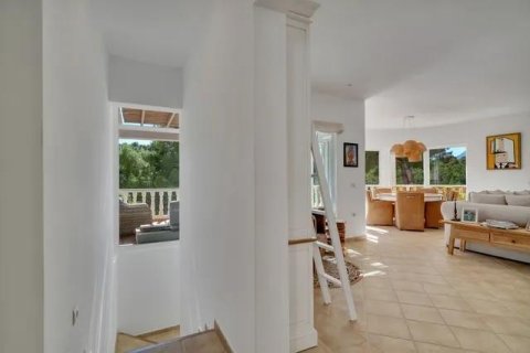 Villa for sale in Altea, Alicante, Spain 4 bedrooms, 337 sq.m. No. 180651 - photo 11