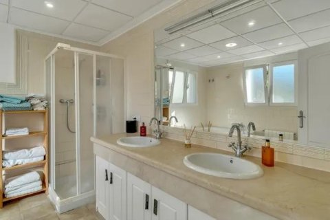 Villa for sale in Altea, Alicante, Spain 4 bedrooms, 337 sq.m. No. 180651 - photo 23