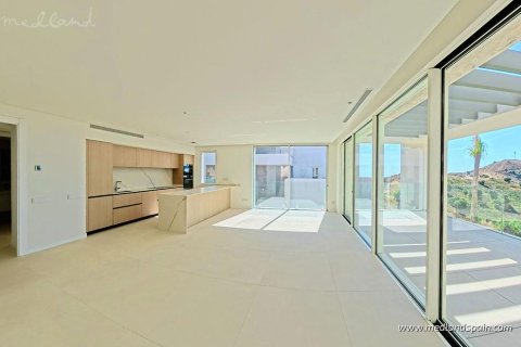 Dzīvoklis pārdošanā Marbella, Malaga, Spānijā 3 istabas, 149 m2 Nr. 178086 - attēls 9