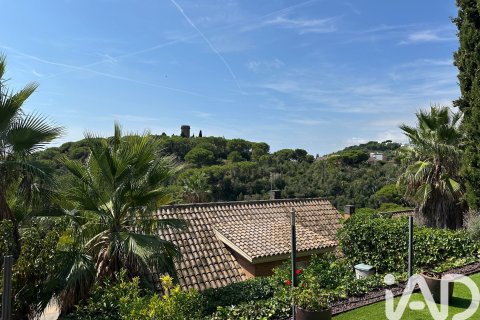 Talo vuokrattavana Arenys de Mar, Barcelona, Espanja, 3 makuuhuonetta, 162 m2 No. 154276 - kuva 23