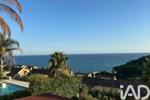 Talo vuokrattavana Arenys de Mar, Barcelona, Espanja, 3 makuuhuonetta, 162 m2 No. 154276 - kuva 25