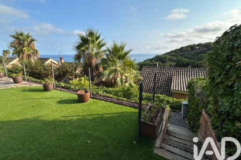 Talo vuokrattavana Arenys de Mar, Barcelona, Espanja, 3 makuuhuonetta, 162 m2 No. 154276 - kuva 4