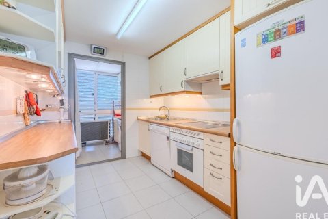 Huoneisto vuokrattavana Benidorm, Alicante, Espanja, 2 makuuhuonetta, 110 m2 No. 154275 - kuva 7