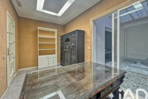 Kommersiell fastighet för uthyrning i Ciudad Real, Spanien 326 kvm. Nr. 154281 - foto 15