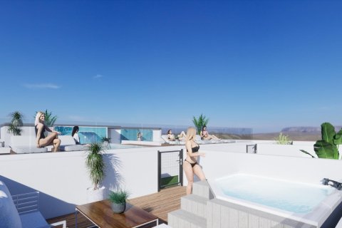 Ático en venta en Torrevieja, Alicante, España 2 dormitorios, 64 m2 No. 171814 - foto 3