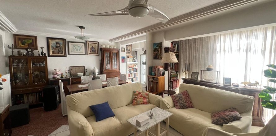 Wohnung in Torrevieja, Alicante, Spanien 3 Schlafzimmer, 90 m2 Nr. 178176