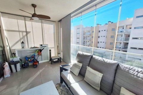 Dzīvoklis Los Dolses, Alicante, Spānijā 2 istabas, 80 m2 Nr. 178177