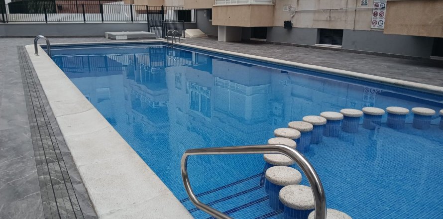 Penthauss Torrevieja, Alicante, Spānijā 3 istabas, 110 m2 Nr. 178175