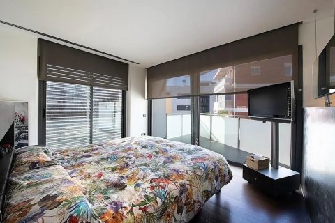 Продажа дома в Кастельдефельс, Барселона, Испания 4 спальни,  №140857 - фото 15