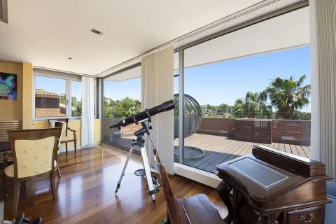 Talo myytävänä Castelldefels, Barcelona, Espanja, 4 makuuhuonetta,  No. 140856 - kuva 21