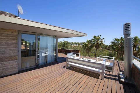 Talo myytävänä Castelldefels, Barcelona, Espanja, 4 makuuhuonetta,  No. 140856 - kuva 11