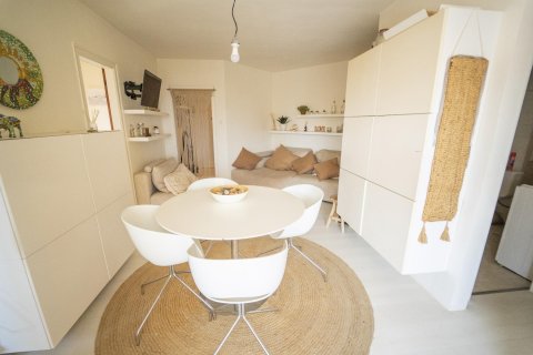 Apartment for sale in Coma-Ruga, Tarragona, Spain 3 bedrooms, No. 140861 - photo 4